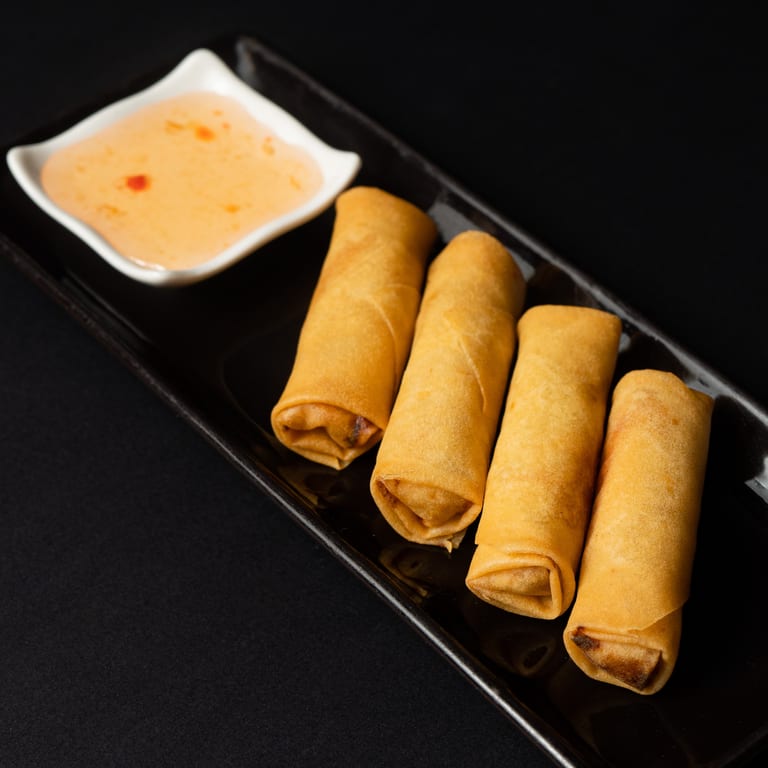Delicious Spring Rolls: Thai and Asian Fusion Delights